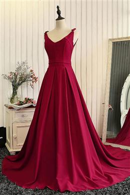 Picture of Red Color Fashionable Long Evening Gown, Red Color Prom Dresses